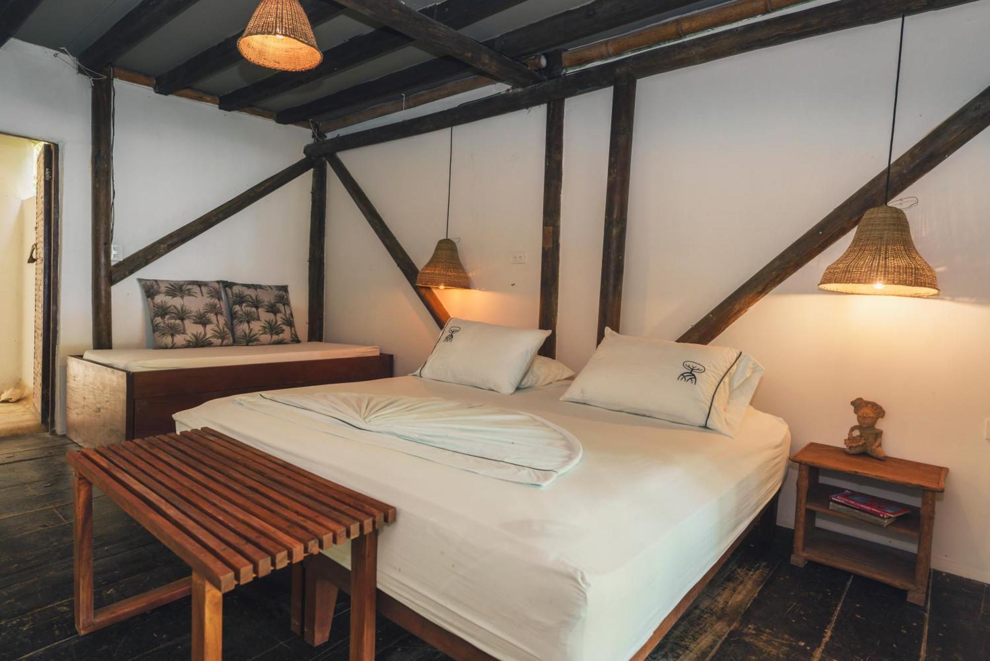 Вилла Isla Fuerte Eco House Puerto Limon Экстерьер фото
